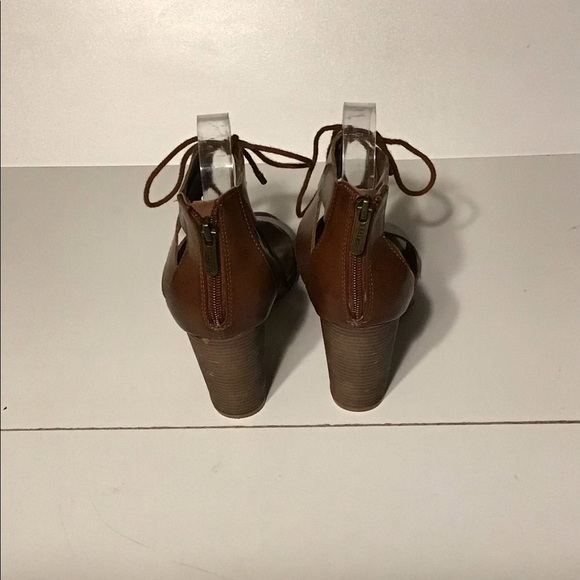 Inidigo rd. Strappy Heels - Picture 5 of 8